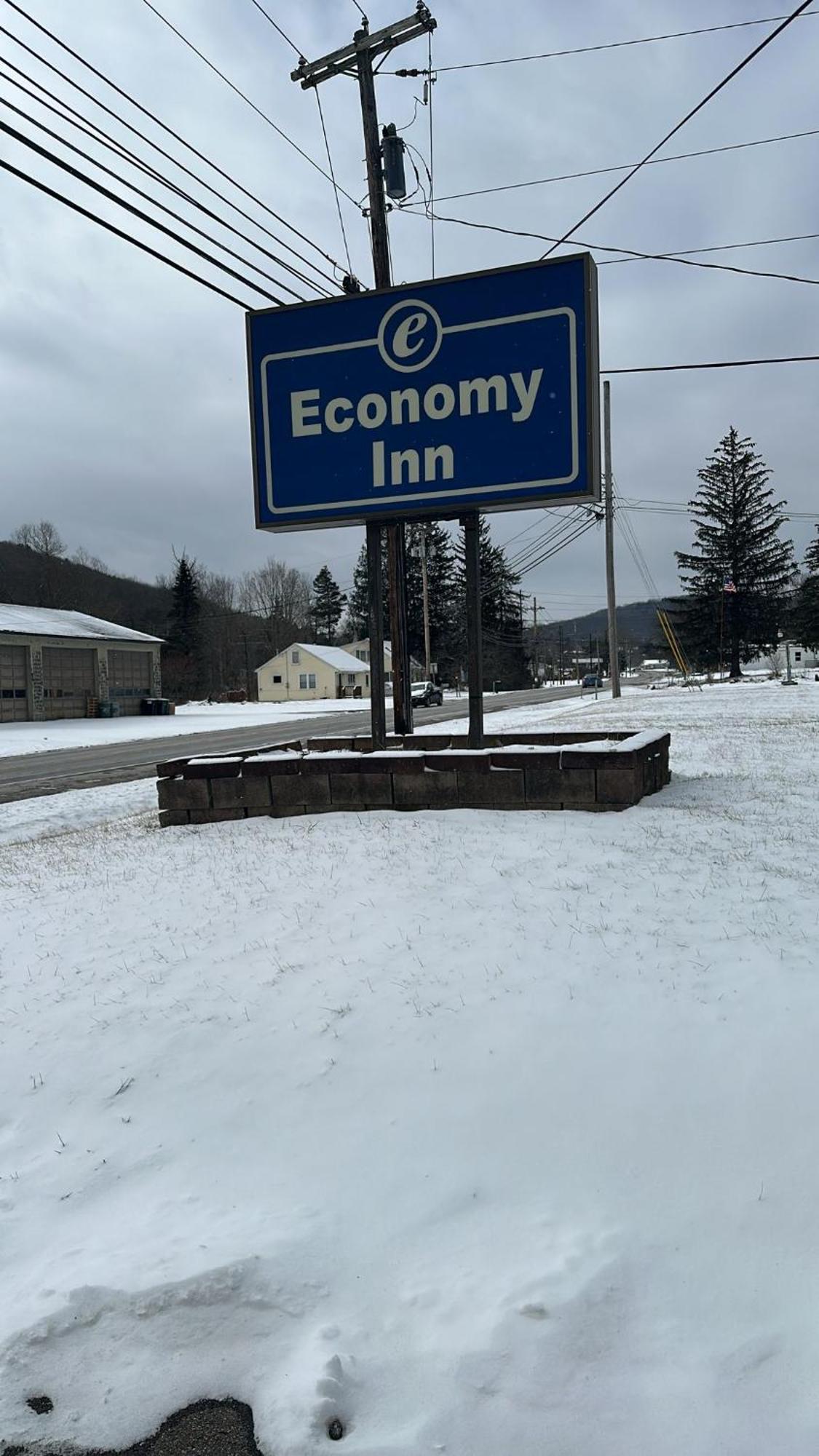 Economy Inn Alfred 外观 照片