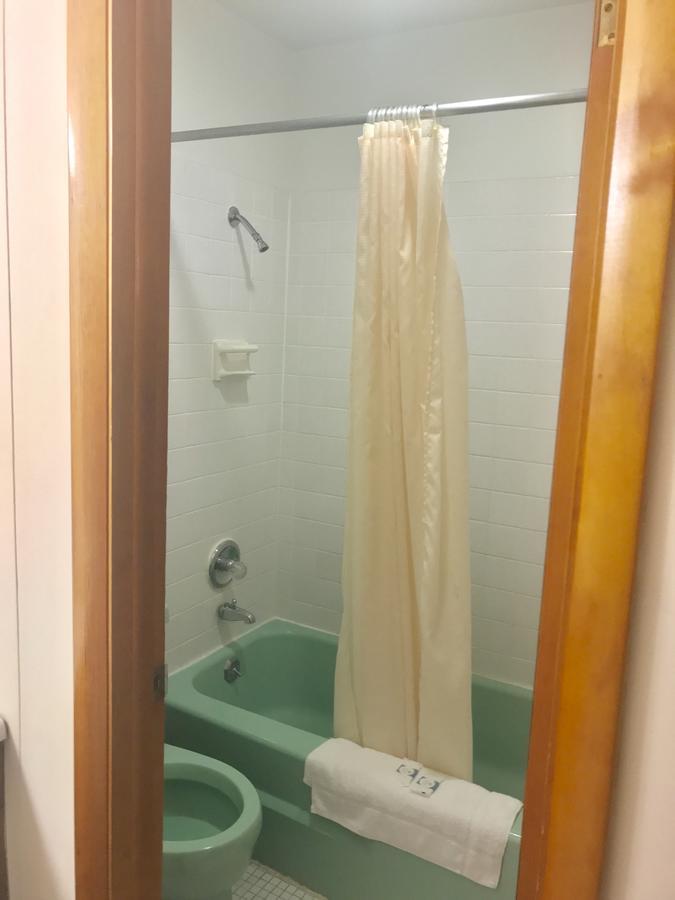 Economy Inn Alfred 外观 照片