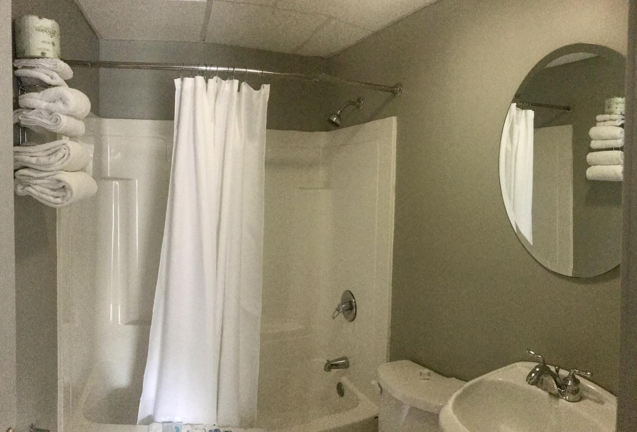 Economy Inn Alfred 外观 照片